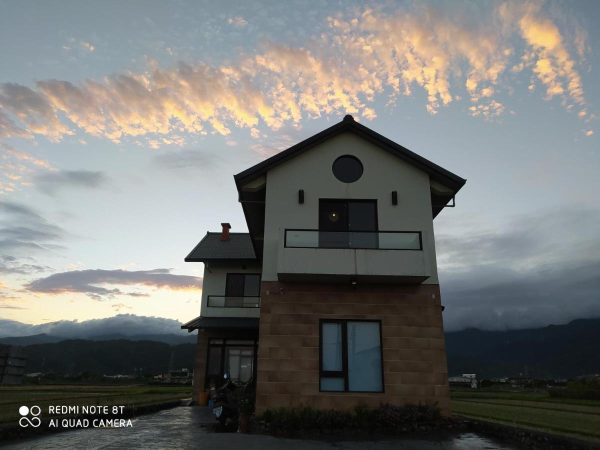 宅居風旅民宿 Jiaoxi Bagian luar foto