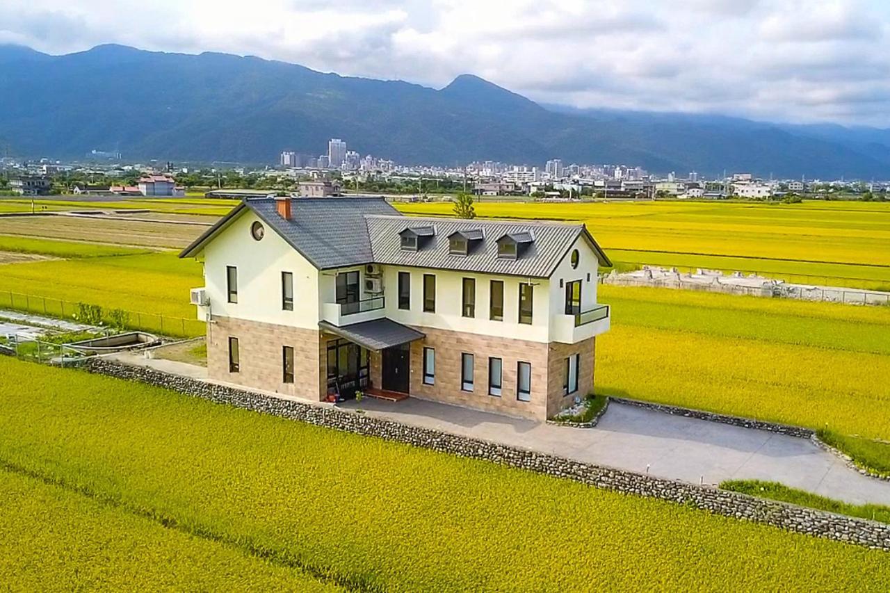 宅居風旅民宿 Jiaoxi Bagian luar foto